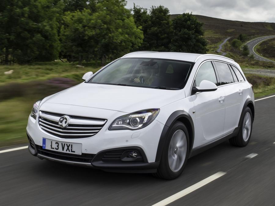  Vauxhall Insignia Country Tourer 2013 года  (фото 22 из 28)
